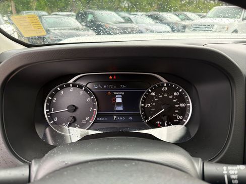 Used 2025 Nissan Frontier SV RWD image 20