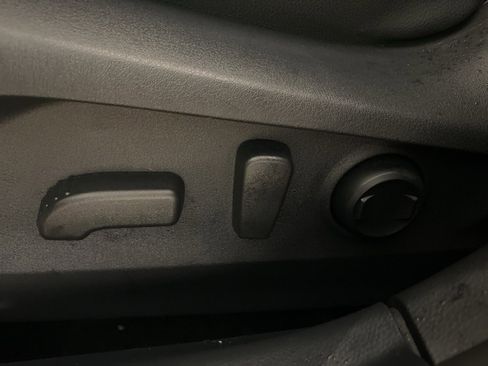 Used 2023 Subaru Outback Onyx Edition image 27