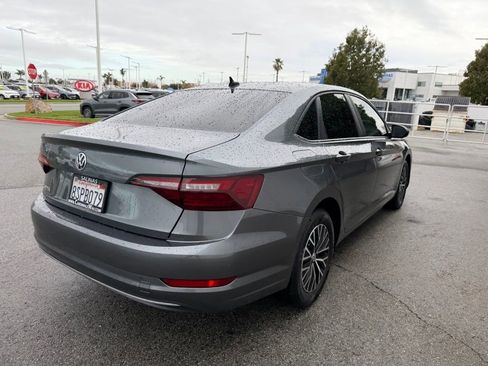 Used 2020 Volkswagen Jetta S image 6