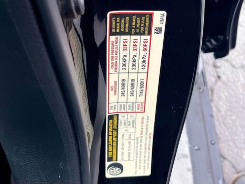 Used 2023 Nissan Maxima SR w/ Sport Mat Group FWD image 31