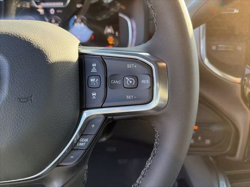 New 2026 RAM 2500 Laramie AWD/4WD image 20