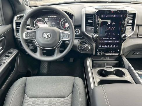 New 2027 RAM 1500 4x4 Crew Cab image 13