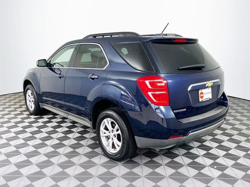 Used 2017 Chevrolet Equinox LT w/ Convenience Package image 6