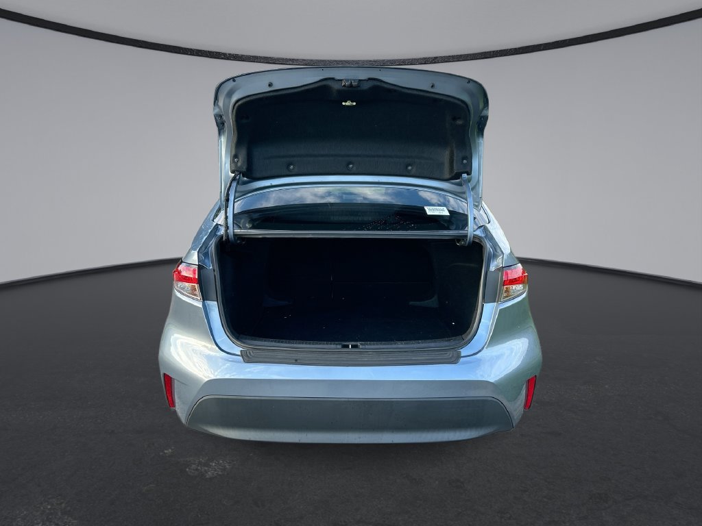 Used 2024 Toyota Corolla LE FWD image 29