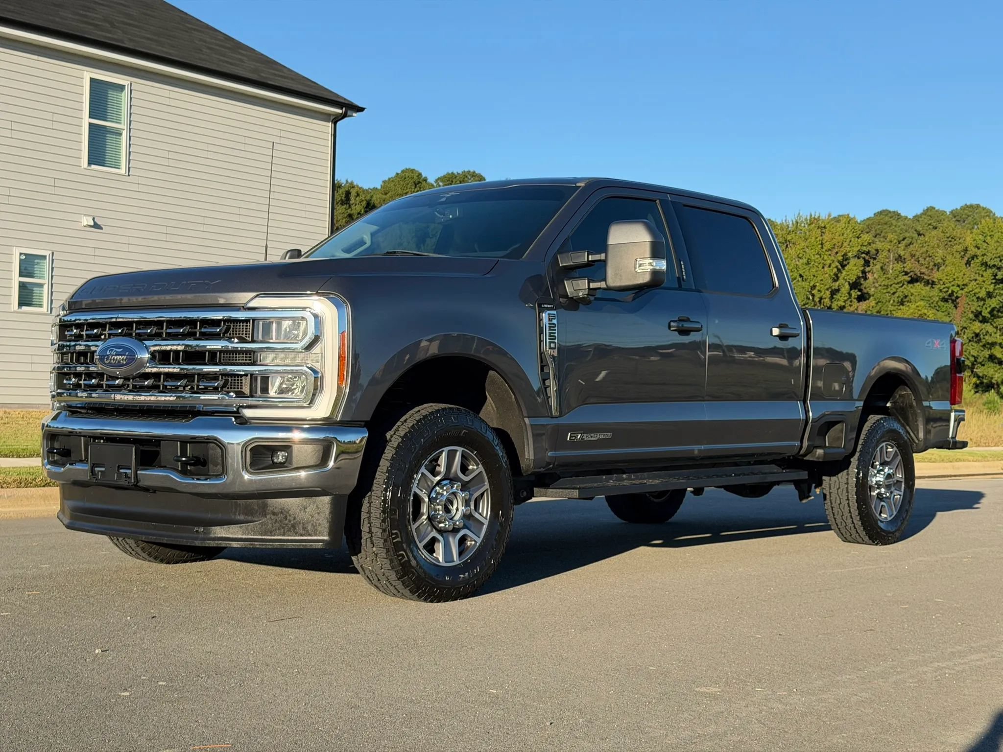 Used 2023 Ford F250 Lariat AWD/4WD image 9