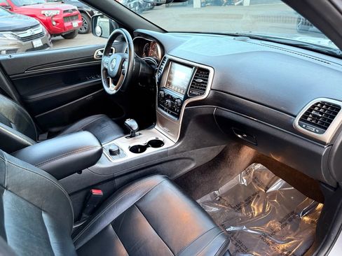 Used 2014 Jeep Grand Cherokee Limited image 21