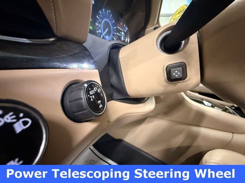 Used 2019 Cadillac Escalade Platinum image 39