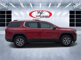 Used 2023 GMC Acadia SLT image 2