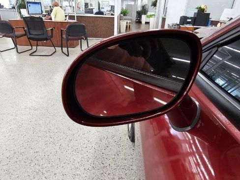 Used 2022 Dodge Challenger GT image 31