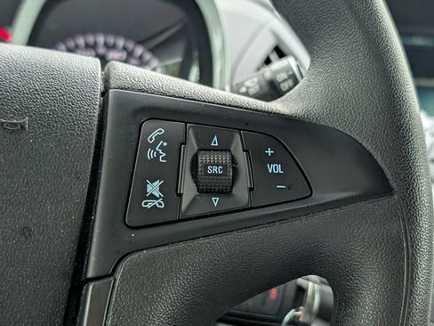 Used 2017 Chevrolet Equinox LS w/ LPO, Protection Package FWD image 18