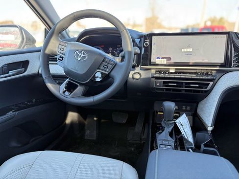 New 2026 Toyota Camry XLE image 22