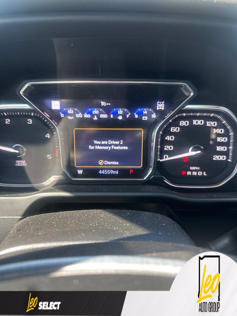 Used 2022 GMC Sierra 3500 Denali AWD/4WD image 4