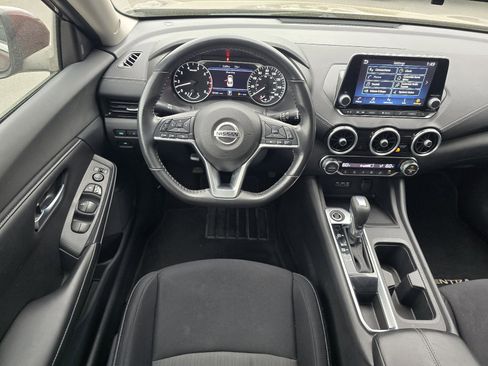 Used 2021 Nissan Sentra SV image 13