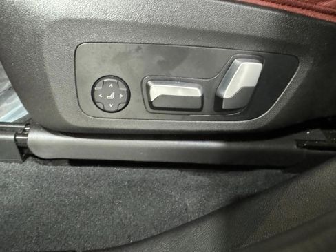 Certified 2023 BMW X3 xDrive30i w/ Premium Package image 28