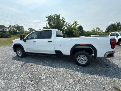 New 2026 GMC Sierra 2500 Pro w/ Convenience Package AWD/4WD image 10