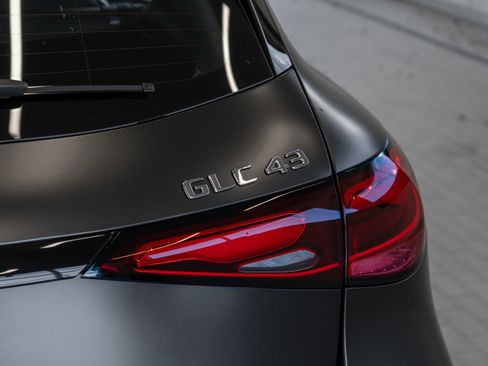 New 2026 Mercedes-Benz GLC 43 AMG 4MATIC image 24