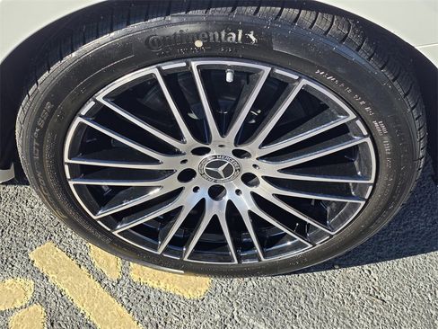 Certified 2025 Mercedes-Benz C 300 4MATIC Sedan image 14