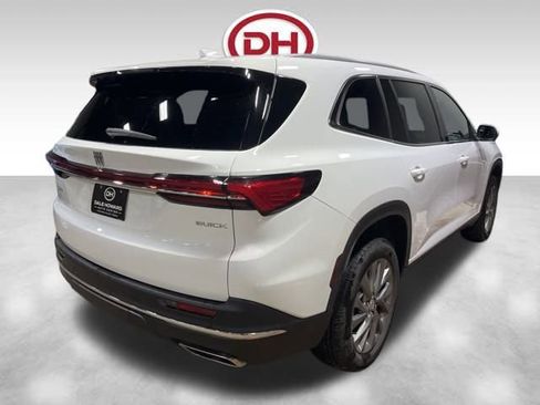 Used 2025 Buick Enclave Preferred image 11