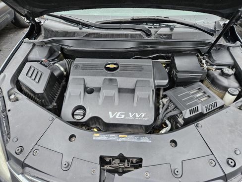 Used 2017 Chevrolet Equinox Premier w/ Enhanced Convenience Package image 8