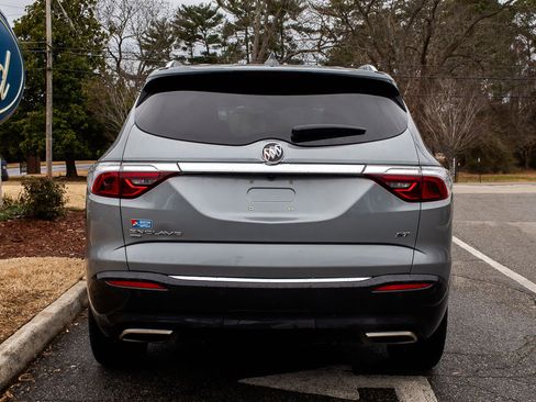 Used 2023 Buick Enclave Essence w/ Experience Buick Package image 4