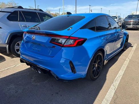 Used 2025 Honda Civic Type R image 3