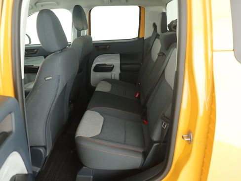 Certified 2023 Ford Maverick XLT w/ XLT Luxury Package image 21