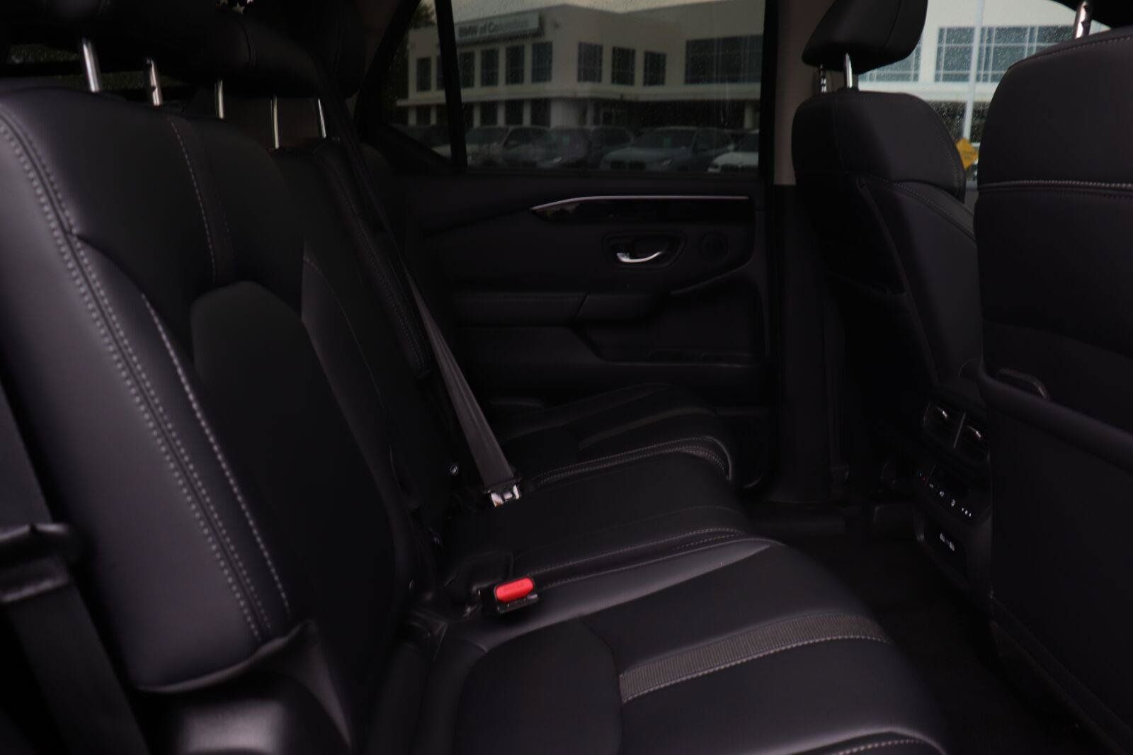 Used 2023 Honda Pilot Touring image 23