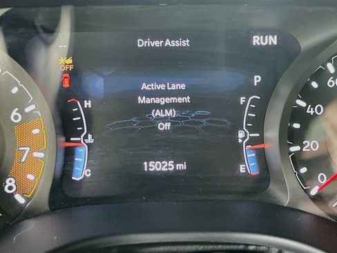 Used 2023 Jeep Compass Latitude w/ Convenience Group AWD/4WD image 12