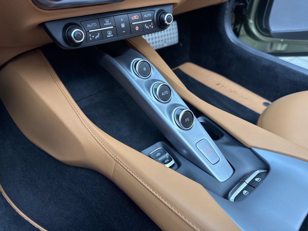 Certified 2023 Ferrari Portofino M RWD image 20