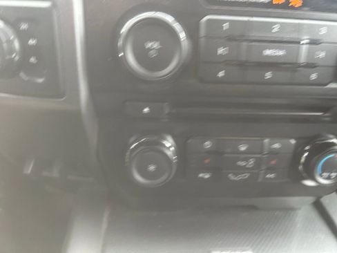 Used 2015 Ford F150 XLT w/ Equipment Group 302A Luxury image 30