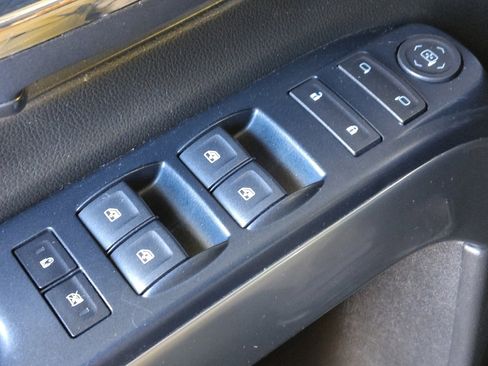 Used 2017 Chevrolet Silverado 1500 LT w/ All Star Edition image 27