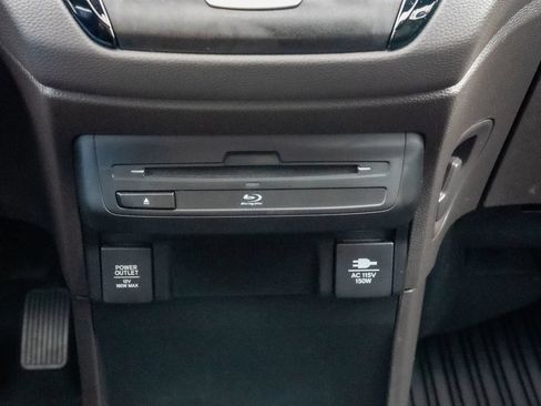 Used 2018 Honda Odyssey Elite image 28