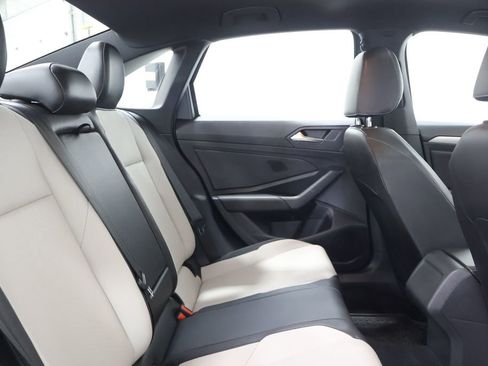 Used 2019 Volkswagen Jetta R-Line image 24