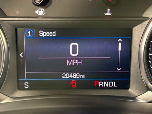 Used 2023 Chevrolet Equinox LT FWD image 19