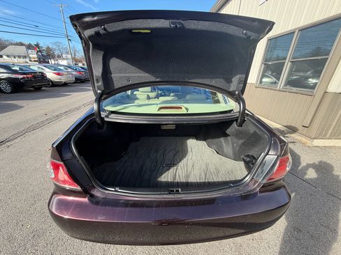 Used 2004 Lexus ES 330 image 14