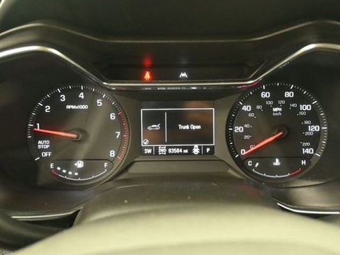 Used 2021 Chevrolet TrailBlazer LT w/ Convenience Package AWD/4WD image 18