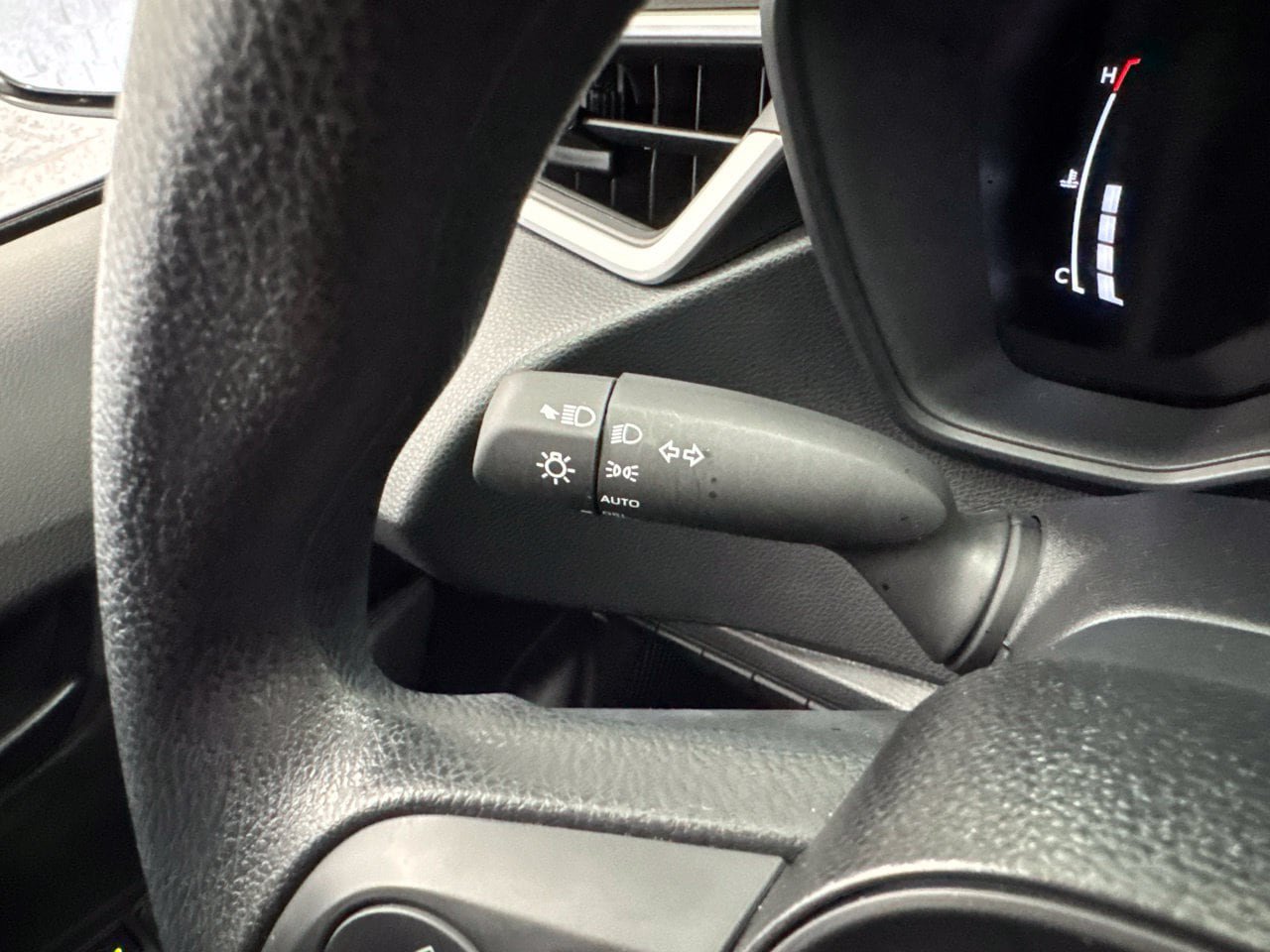 Used 2026 Toyota Corolla LE FWD image 20