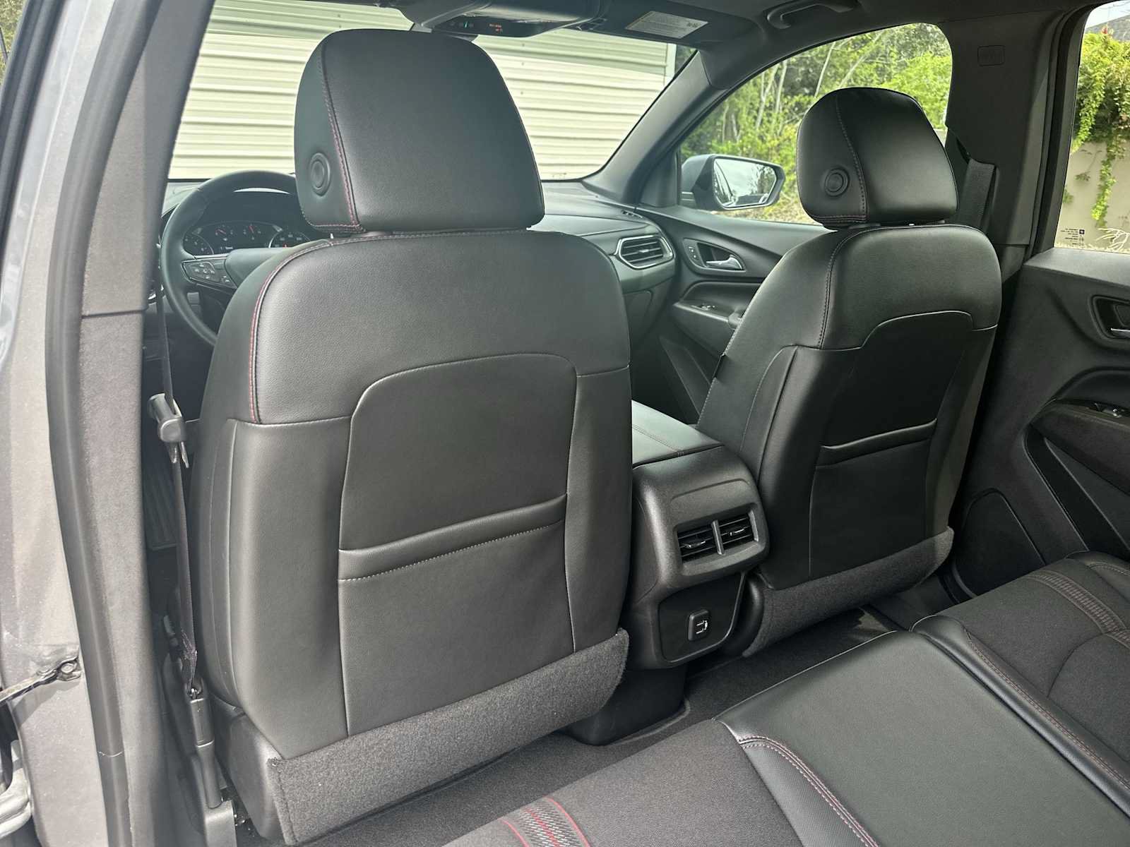 Certified 2023 Chevrolet Equinox RS FWD image 16