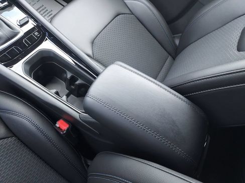 New 2026 Jeep Compass Latitude AWD/4WD image 24