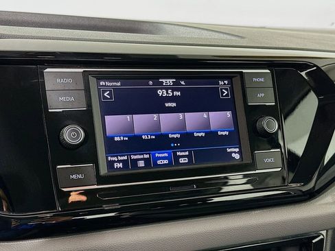 Used 2024 Volkswagen Taos S image 20