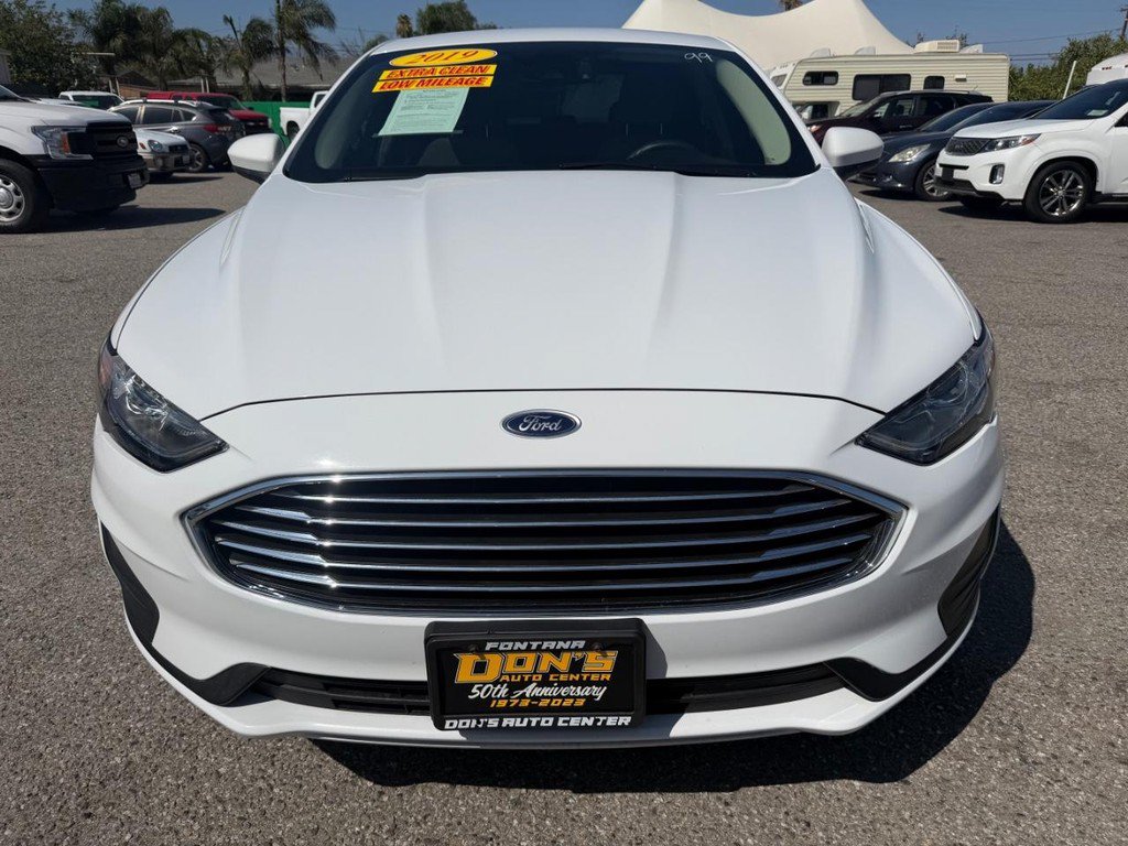 Used 2019 Ford Fusion SE FWD image 13