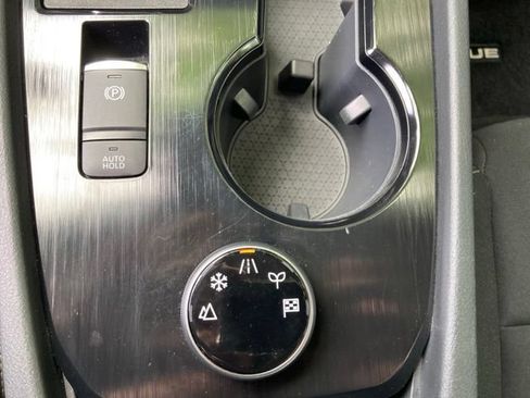 Used 2023 Nissan Rogue S AWD/4WD image 33