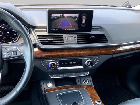 Used 2018 Audi Q5 Premium Plus AWD/4WD image 6