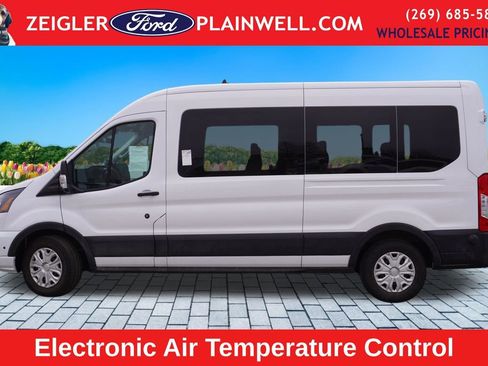 Used 2024 Ford Transit 350 XLT image 2