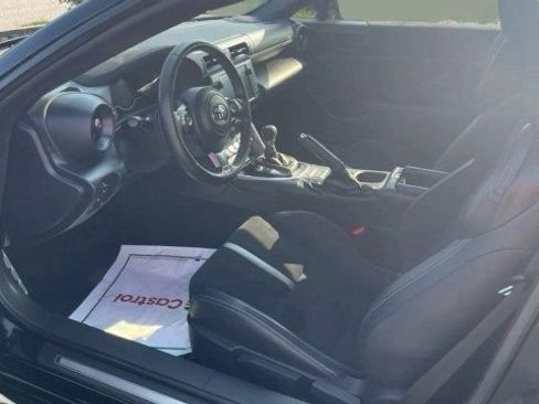 Used 2023 Toyota GR86 Premium RWD image 13