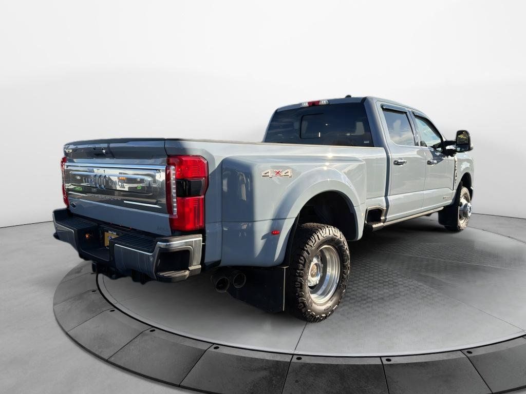 Used 2025 Ford F350 King Ranch AWD/4WD image 8
