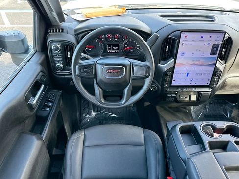 Used 2024 GMC Sierra 3500 Pro w/ Convenience Package image 21