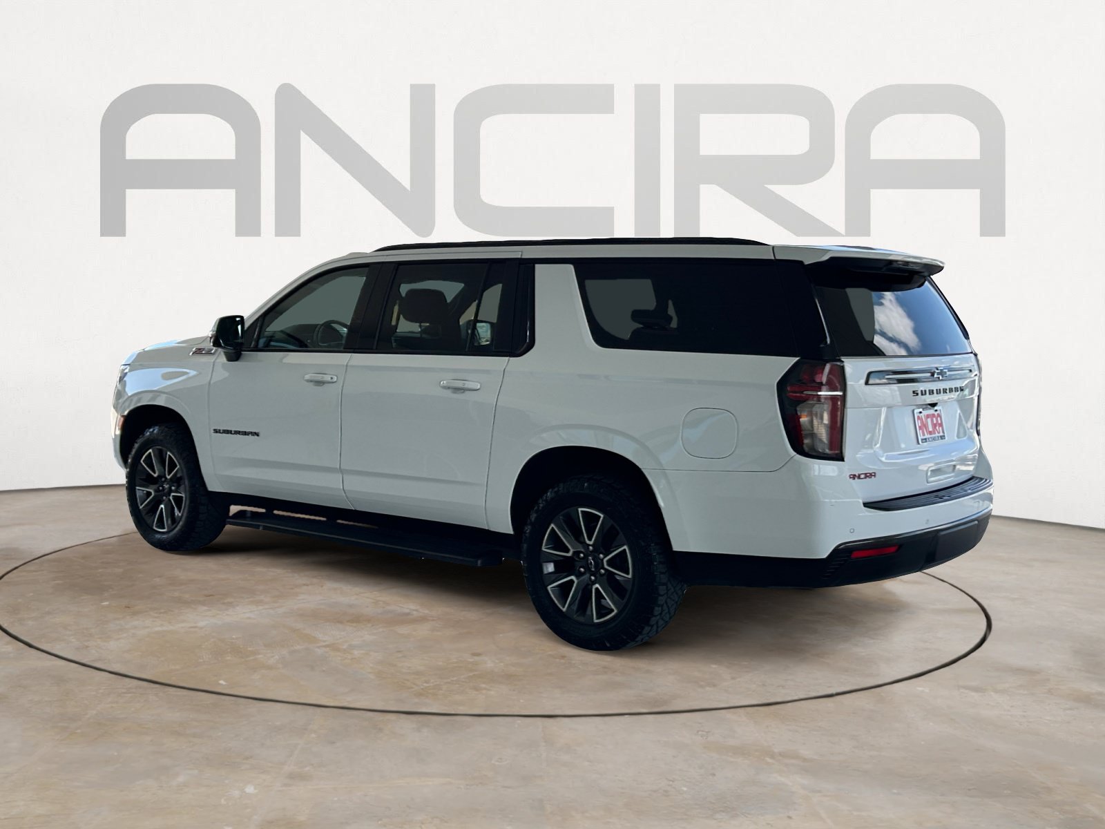 Used 2022 Chevrolet Suburban Z71 w/ Z71 Off-Road Package AWD/4WD image 7