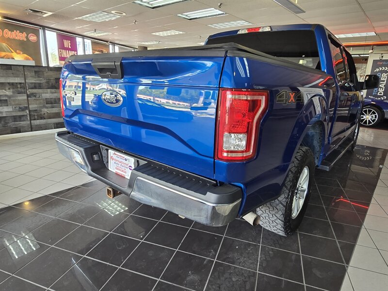 Used 2017 Ford F150 XLT AWD/4WD image 5