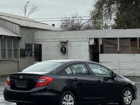 Used 2012 Honda Civic LX image 2